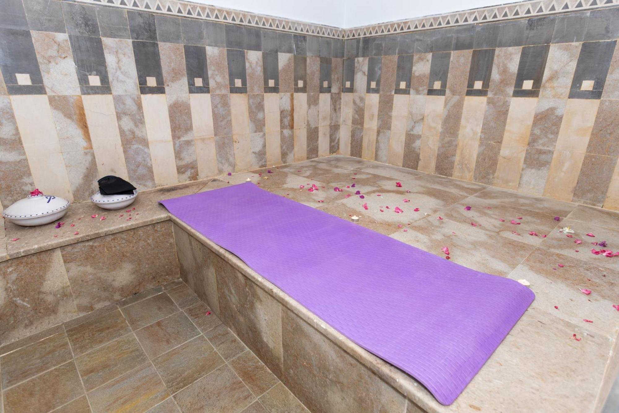 Le Petit Palais Djerba & Spa Houmt El Souk Exterior foto