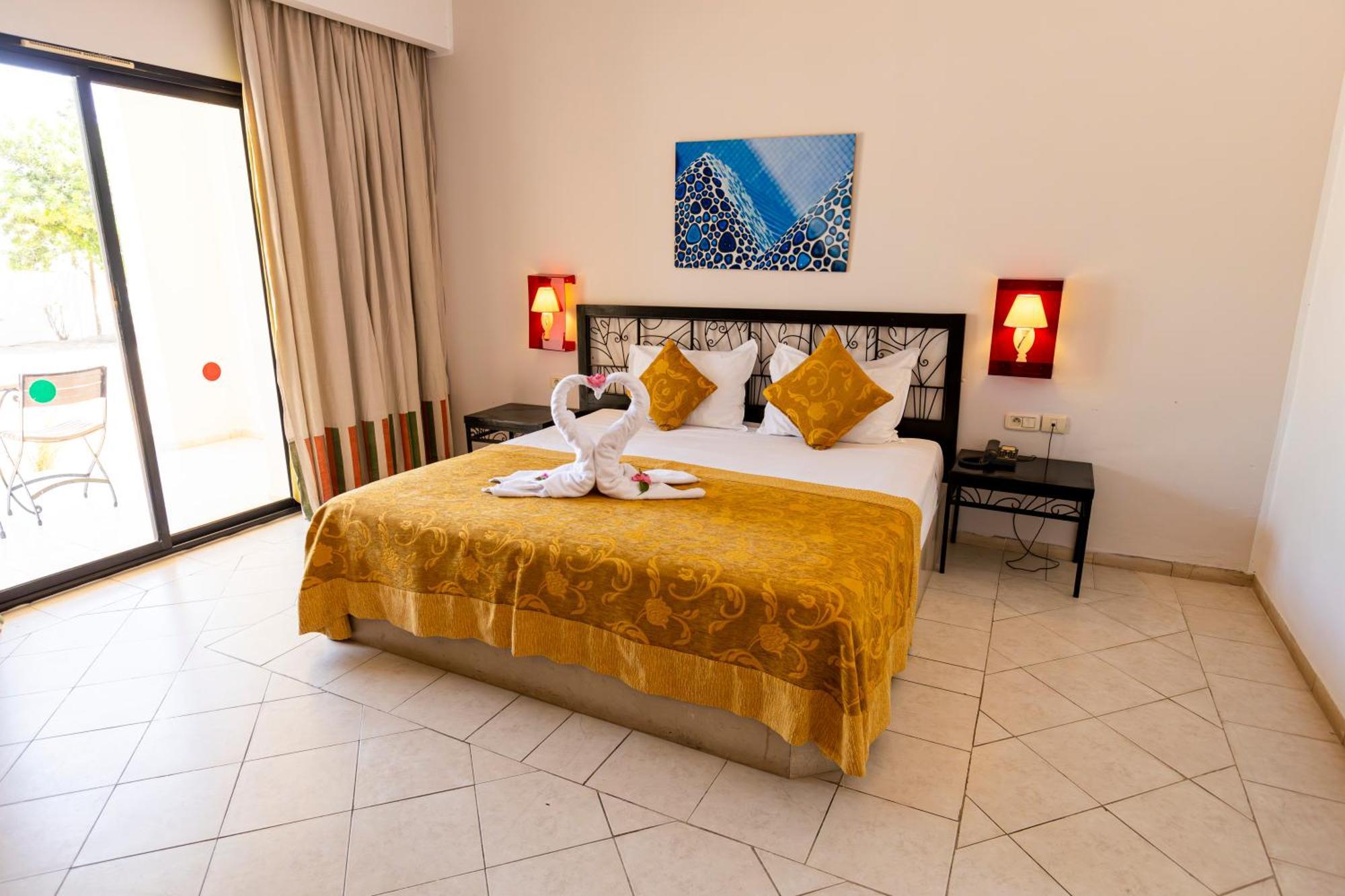 Le Petit Palais Djerba & Spa Houmt El Souk Exterior foto